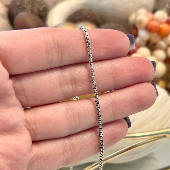 David Yurman  Sterling Silver 1.7mm Box Chain Necklace 16" - Picture 2 of 2